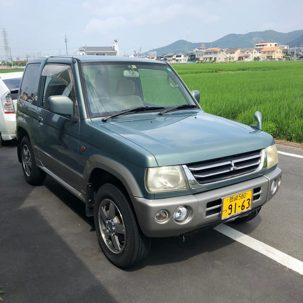 AT 4WD ベージュ パジェロミニ入荷しました☆ ほしく 車検令和8年3