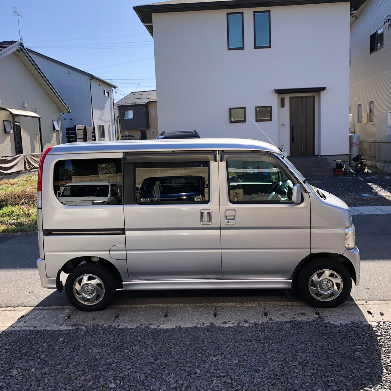 sold】総額18.0万円☆車検R6年12月☆4WD☆ターボ☆車内フラット軽箱☆ホンダ バモス 4WD ターボ(HM2) 14.1万キロ 平成15年式  シルバー | 岐阜激安中古車ショップ【ウェリナU15】