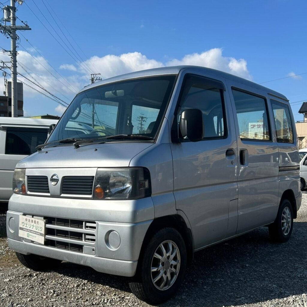 sold】総額15.0万円☆車検R8年4月☆4WD☆車内広々フラットAT軽箱バン☆日産 クリッパーバン 4WD(U72V) 10.2万キロ 平成21年式  シルバー | 岐阜激安中古車ショップ【ウェリナU15】