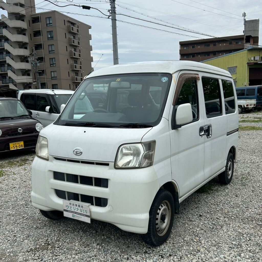 sold】総額18.0万円☆車内広々フラットAT軽箱バン☆Tベル済☆平成18年 