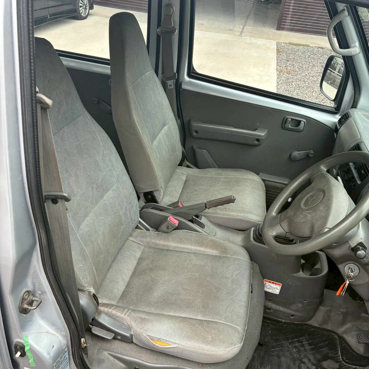 LINE_ALBUM_10112ミニキャブバン_251104_18