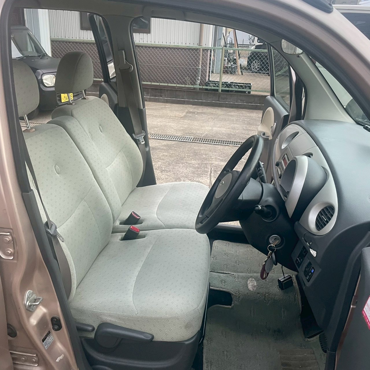 LINE_ALBUM_N1208ムーヴラテ_251212_5