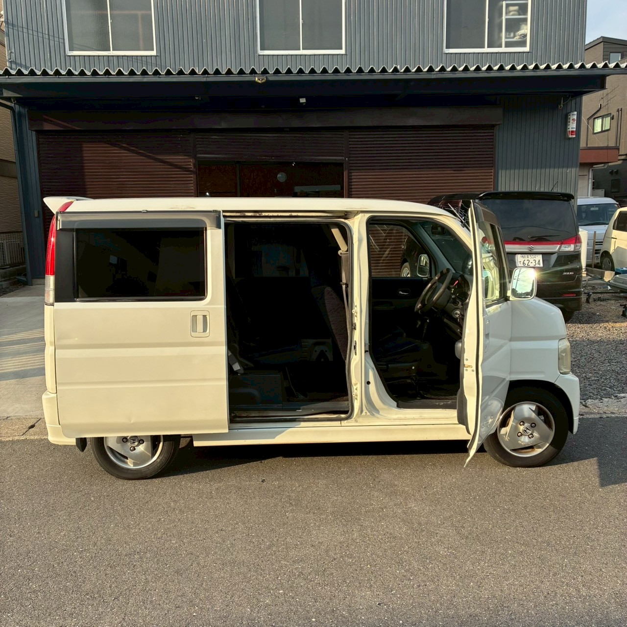 LINE_ALBUM_11154バモス_251212_23