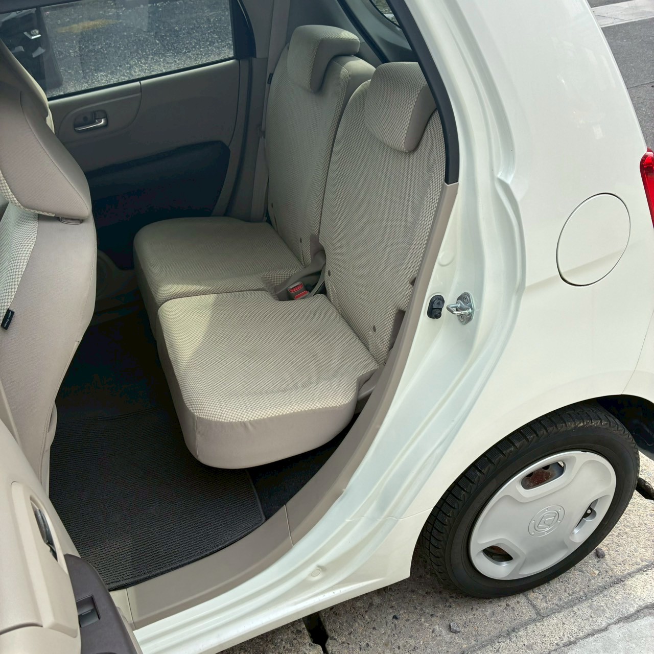 LINE_ALBUM_11181NONE_251212_15