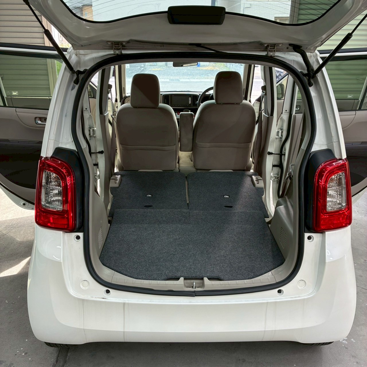 LINE_ALBUM_11181NONE_251212_30