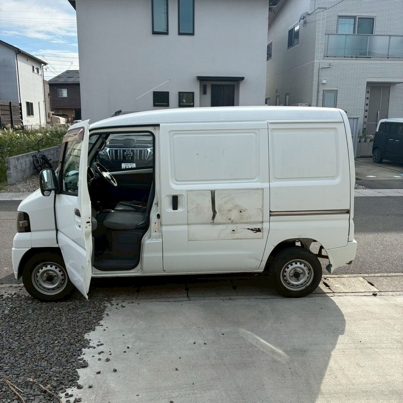 LINE_ALBUM_11155ミニキャブバン冷蔵_251212_16