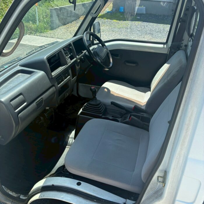 LINE_ALBUM_4185 サンバートラック_260529_10